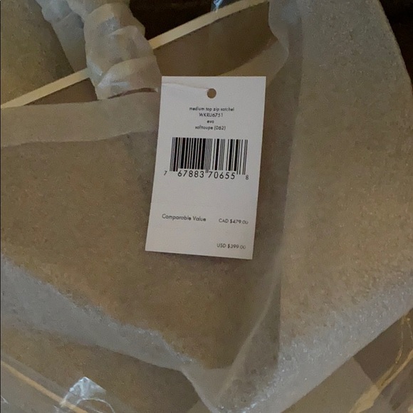 Kate Spade ♠️ Purse - Picture 5 of 5